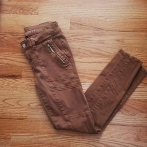 Whbm cropped skimmers